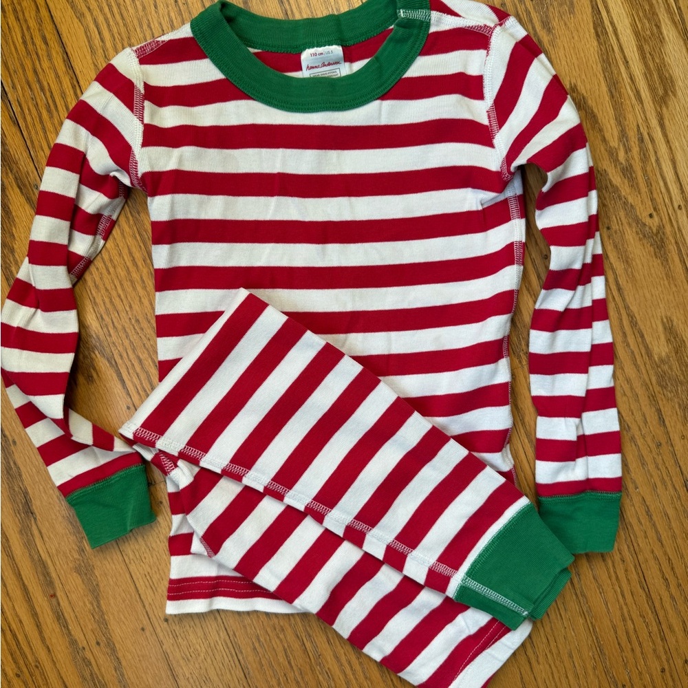 🎄 Red and White Striped Kids Pajamas with Green Accents
